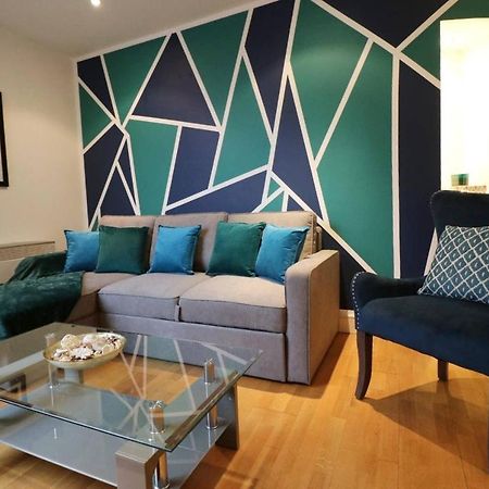 Heart Of Leeds City Centre Living - Sleeps 6 Apartment Bagian luar foto