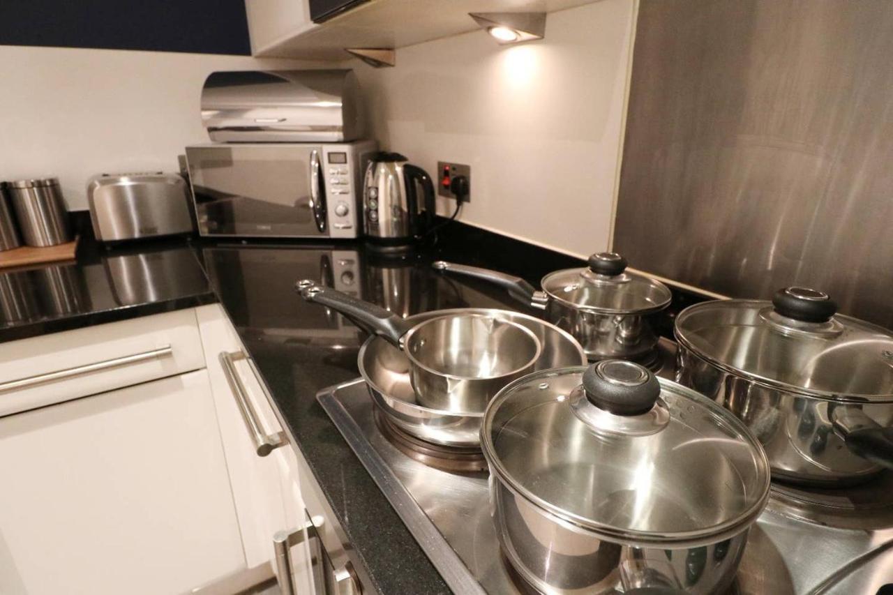 Heart Of Leeds City Centre Living - Sleeps 6 Apartment Bagian luar foto