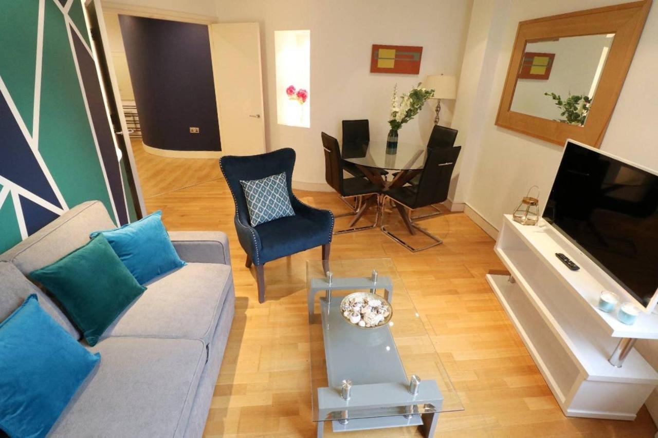 Heart Of Leeds City Centre Living - Sleeps 6 Apartment Bagian luar foto