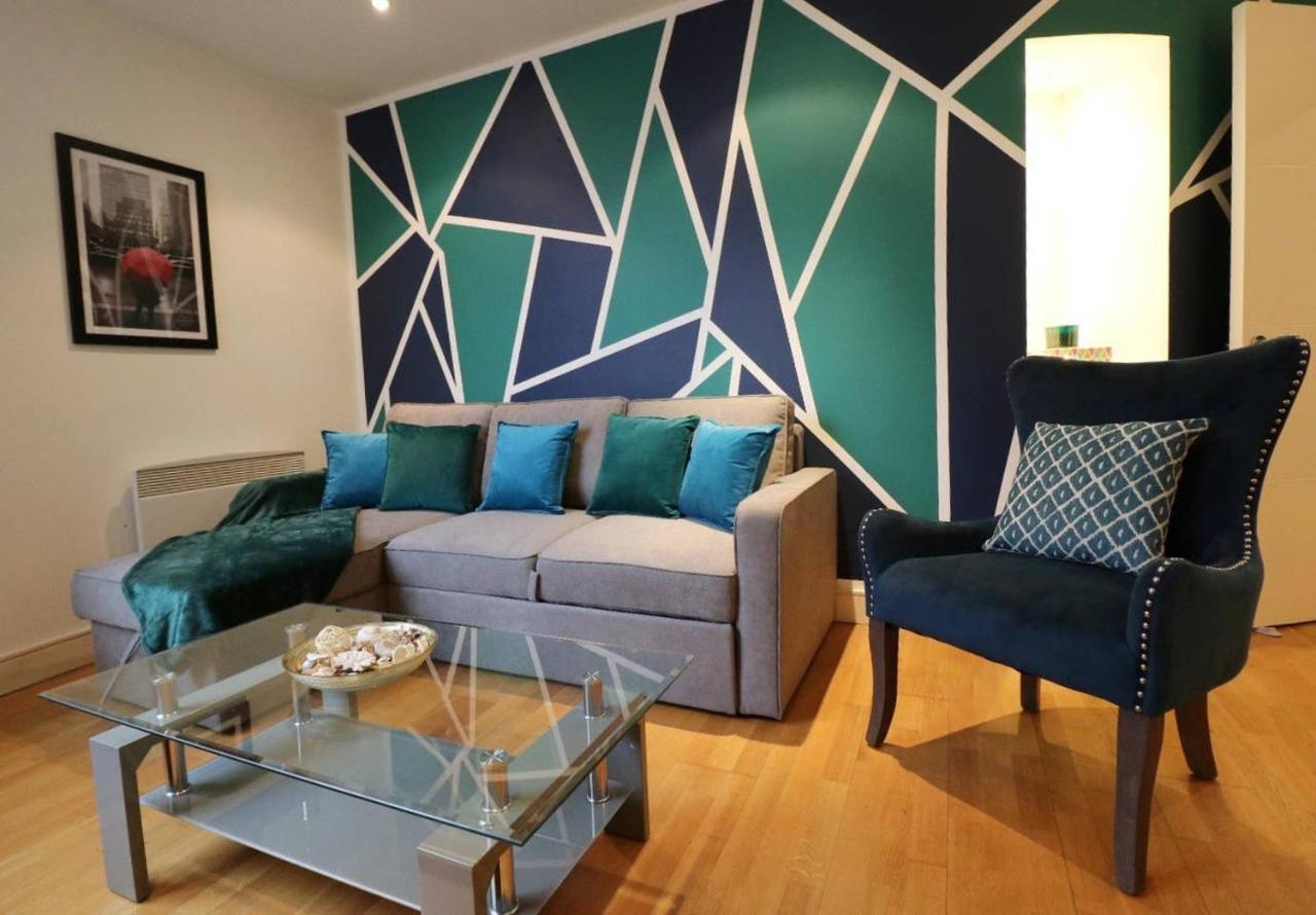 Heart Of Leeds City Centre Living - Sleeps 6 Apartment Bagian luar foto