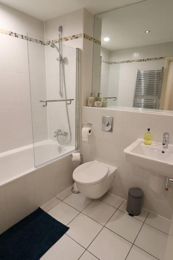 Heart Of Leeds City Centre Living - Sleeps 6 Apartment Bagian luar foto